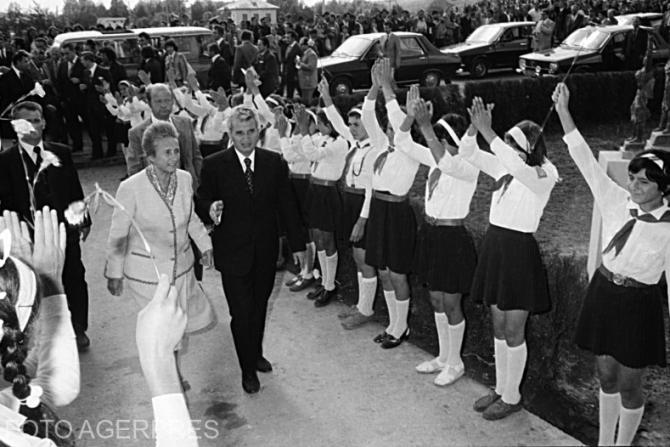 Nicolae - Elena Ceausescu/ FOTO: Agerpres