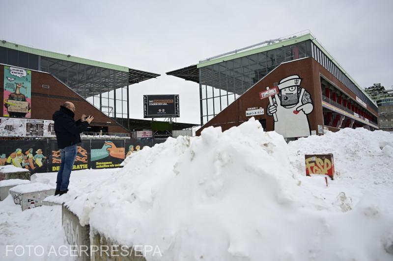 partea de nord a globului viscol partea de sud incendii