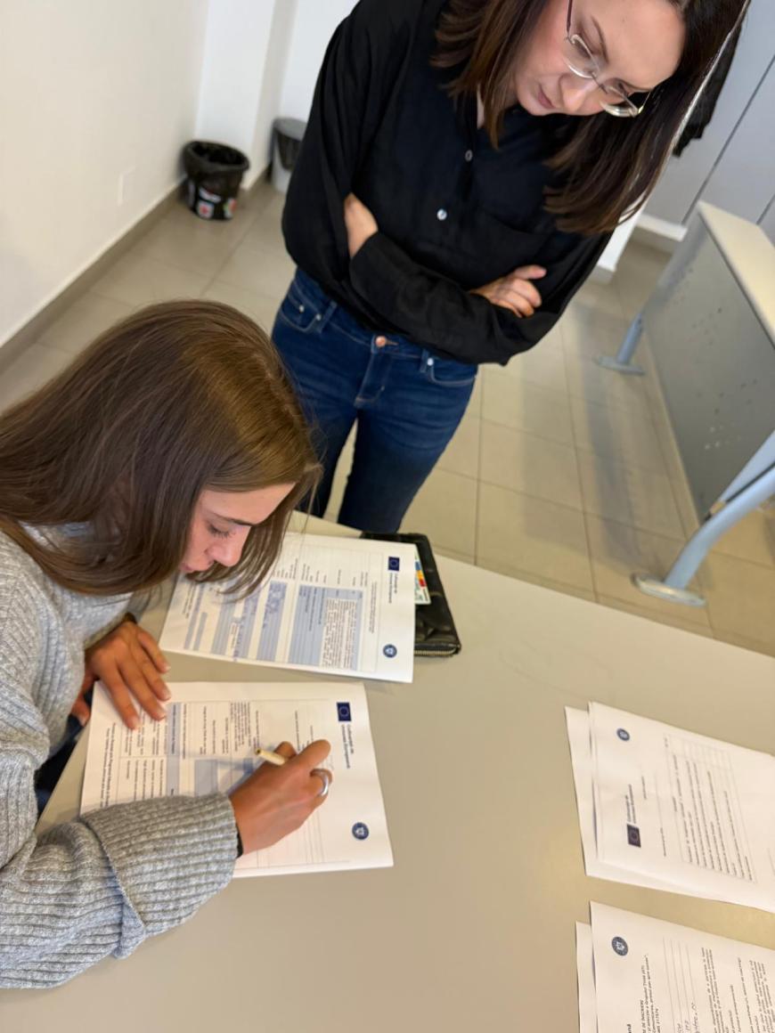 COMPAS: „Comunicarea, primul pas spre succes”