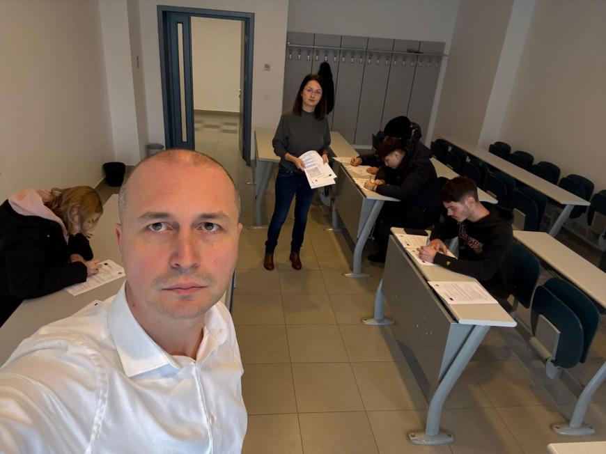 COMPAS: „Comunicarea, primul pas spre succes”