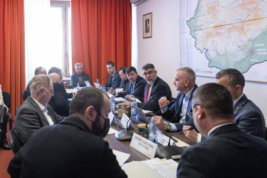 Robert Cazanciuc preia conducerea Comisiei pentru transporturi și infrastructură din Senat: Concluziile primei ședințe