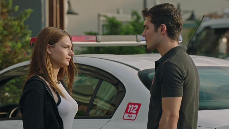 Când liceenii fac legea. În această seară, de la ora 20:00, în “O nouă șansă”