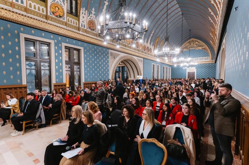 Fundația Tinmar – „Educație pentru Viitor”