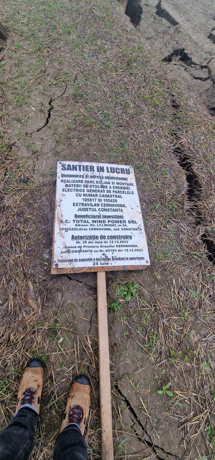 Proiect energetic de interes național, finanțat prin fonduri europene, amenințat de vânzătorii de argilă în Spania