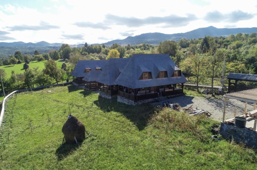 Proprietăți unice în România, scoase la vânzare. Prețul incredibil al unei proprietăți din Maramureș