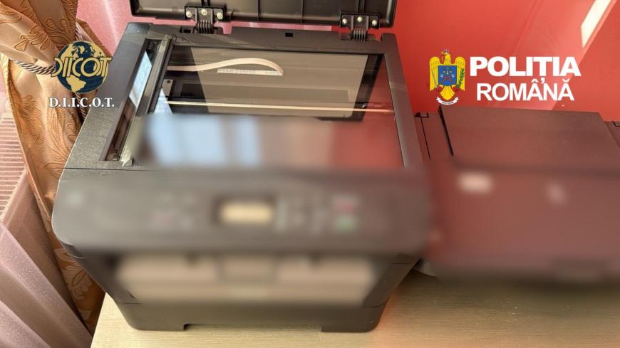 Fabrică de bani falși într-un sat din Suceava. Capul ar fi un român, dar creierul este un italian: Au fost demascați în Sofia