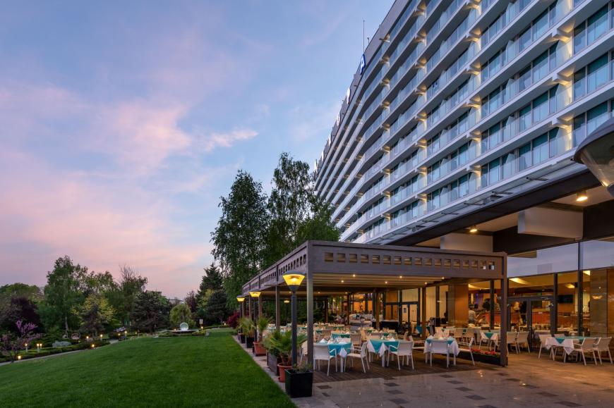 Paștele devine prilej de minivacanță. Ana Hotels propune experiențe la mare și la munte pentru sezonul de sărbători