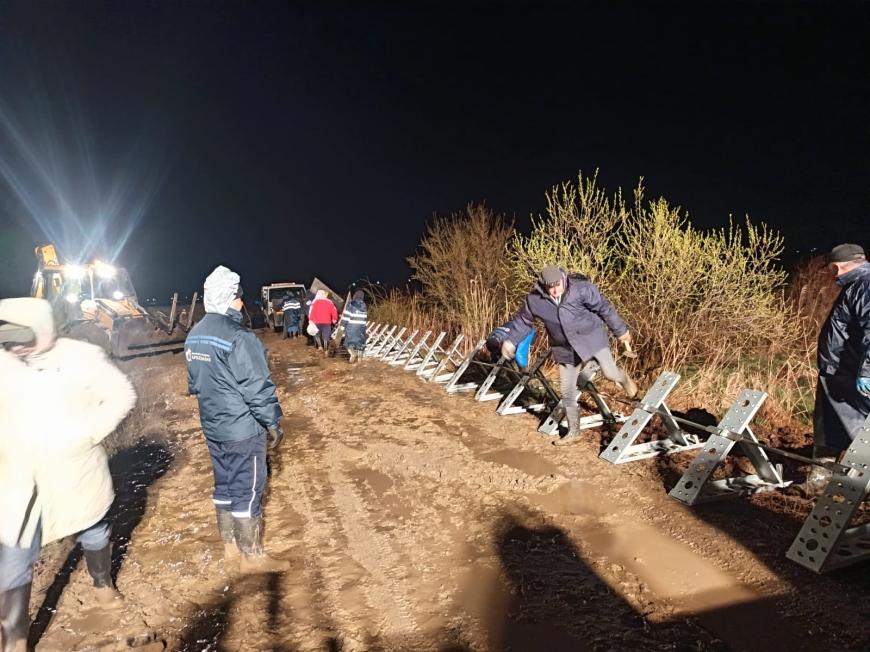 Viitura pe râul Putna, în plină desfășurare