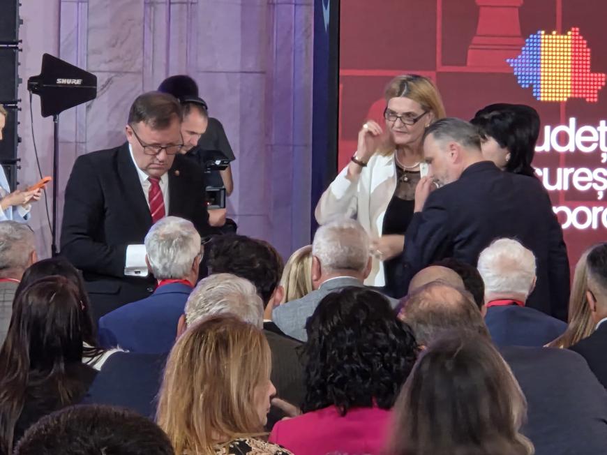 Zi decisivă pentru viitorul coaliției: PSD decide dacă îi retrage sprijinul politic lui Ilie Bolojan / Imagini inedite / LIVE TEXT