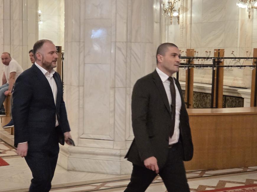 Zi decisivă pentru viitorul coaliției: PSD decide dacă îi retrage sprijinul politic lui Ilie Bolojan / LIVE TEXT