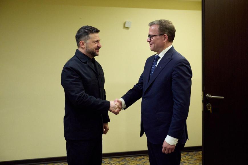 Președintele Volodimir Zelenski (s) și premierul finlandez Pierri Orpo. Sursa foto: Volodymyr Zelenskyy / Володимир Зеленський, X
