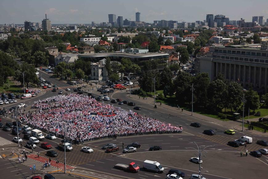 Sindicaliști ai Sanitas protestează în fața guvernului, București 3 iunie 2026. Inquam Photos / George Călin

