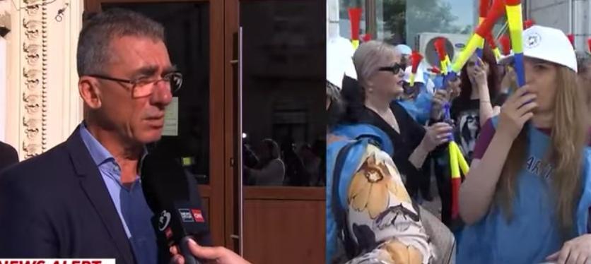 Zeci de mii de oameni în stradă. Val de proteste pe legea salarizării, instituții de stat complet blocate