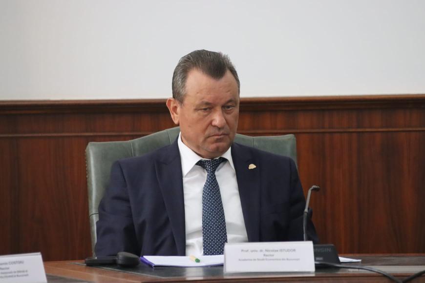 Prof. univ. dr. Nicolae Istudor, rectorul Academiei de Studii Economice din București și ministrul desemnat al Agriculturii. Foto: Crișan Andreescu