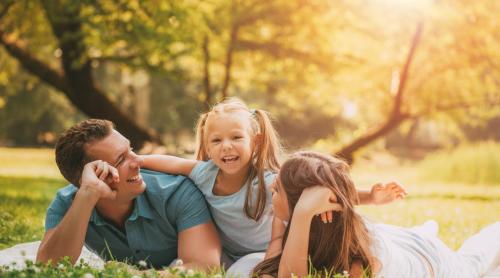 „Am antrenat copii care au fost admiși la Harvard, Stanford și Princeton. 4 lucruri pe care părinții lor NU le au făcut niciodată”, potrivit unui expert în parenting