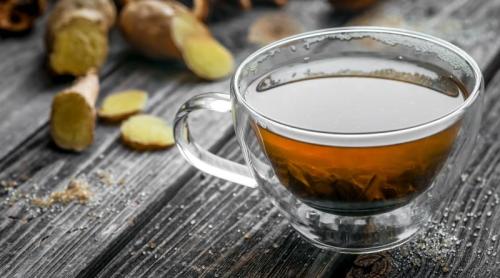 Ceaiul de ghimbir: când ajută și când nu