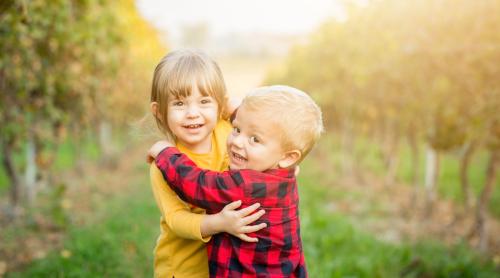 Dacă vrei un copil cu principii solide, care știe să facă diferența între bine și rău, învață l aceste 5 lucruri: „Contribuie la dezvoltarea sa morală și etică!”