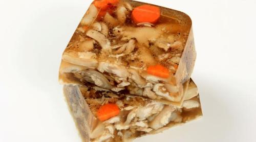 De ce ar trebui să mănânci piftia cu legume