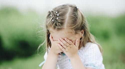 De ce nu mai au copiii răbdare? Alec Blenche pune degetul pe rană: „Întrebarea e greșită, din punctul meu de vedere. Am transformat copilăria într un sprint”