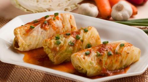 Sarmale: rețeta lui chef Sorin Bontea. Greșeala pe care ai făcut o cu frunzele de varză