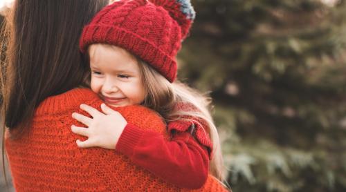 Știi că ești un părinte bun când aceste 6 lucruri contează cu adevărat pentru copilul tău