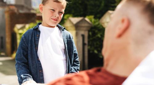 Studiu Cambridge: Creierul nu se maturizează complet până la vârsta de 32 de ani. Cercetători: „Copilul va fi adolescent până atunci!”