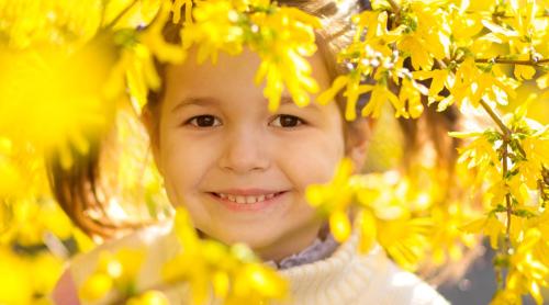 Un psiholog a identificat 6 semne care arată că un copil este cu adevărat fericit: „Sunt cele mai clare indicii care reflectă starea de bine a celor mici”