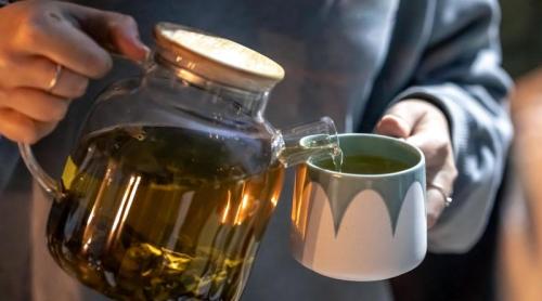 5 ceaiuri bune pentru tuse