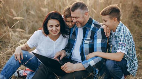 Acest stil de parenting reduce anxietatea socială a adolescenților 