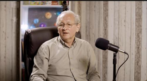 Ce reprezintă notele pentru copil. Dan Puric: „Omul ăsta învață, omul ăsta este competent! Tu de ce ești leneș?. Trebuie făcută distincție”