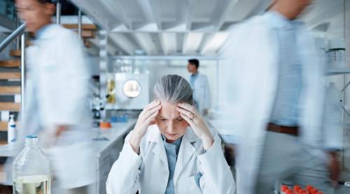 Cristian Oancea: Un medic intra dimineaţa la serviciu, rămâne în gardă și 99% dintre ei continuă activitatea a doua zi