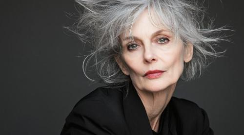 De ce încărunțește părul. Deficiențele nutriționale pe care le indică