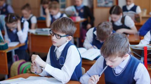 Probleme de învățare la copiii cu vârste cuprinse între 6 și 12 ani. Cum pot părinții să intervină la timp