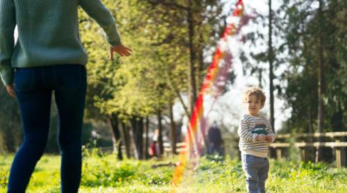 Psiholog și mamă a patru copii: „A educa înseamnă și a spune NU”