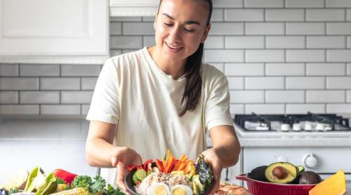 Studiu despre dieta ketogenică: efecte asupra ficatului și glicemiei