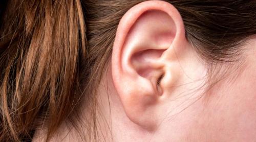 De ce avem impresia că ne ard urechile