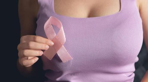 De ce crește riscul de cancer mamar după naștere: explicația "celulelor fantomă"