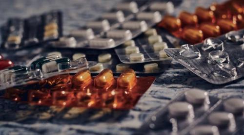 Guvernul modifică Legea substanțelor stupefiante și psihotrope. Șase substanțe noi, pe lista neagră