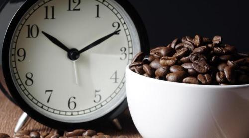 Ora interzisă pentru cafea. Cât timp rămâne, de fapt, cafeaua în organism