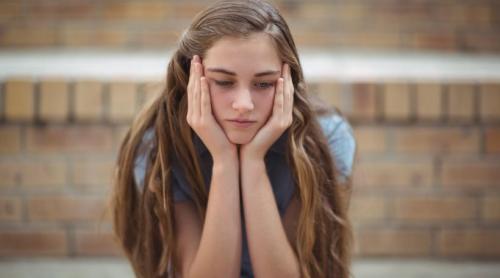 Semne presuicidare la adolescenți. Radu Leca: Există o diferență între „drame de vârstă” și o suferință care se adâncește