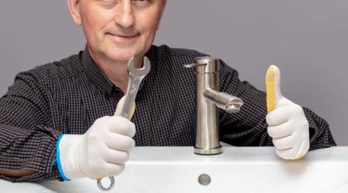 Soluția asta te scapă de calcar. Ai nevoie de 2 ingrediente banale