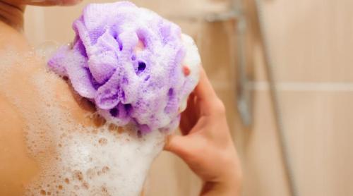 Adevărul despre buretele de duș