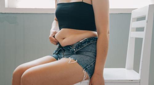 Fibroza hepatică lovește puternic aceste femei! Atenție dacă ai diabet sau grăsime abdominală