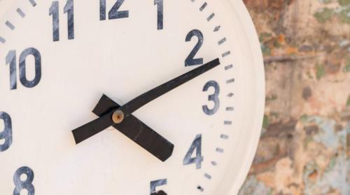 Ora de vară 2026. Cum ne protejăm inima și somnul după schimbarea ceasului