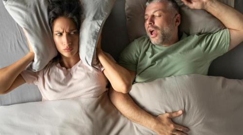 Sforăitul: 7 semne de alarmă care indică o problemă de sănătate severă