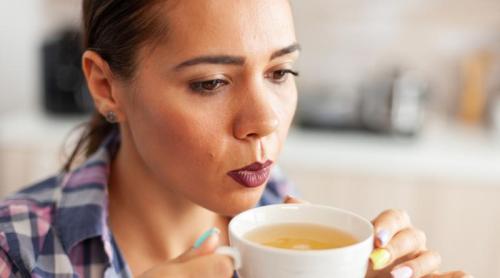 Care este cel mai bun moment pentru a bea ceai verde. Când te poate ajuta mai mult și când ar fi mai bine să îl eviți