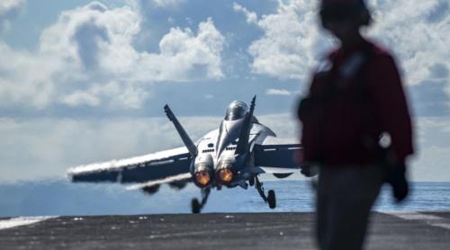 Conducta NATO de combustibil reduce livrările civile de kerosen