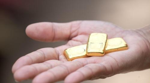 Cum investești în aur fizic vs ETF   ghid complet 2026