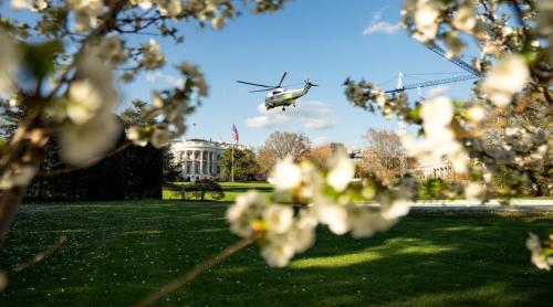 Donald Trump, internat în spital? Casa Albă neagă