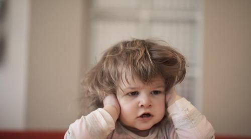 Testul de 20 de minute care dezvăluie stilul de atașament al copilului. A fost dezvoltat de psihologul american Ainsworth